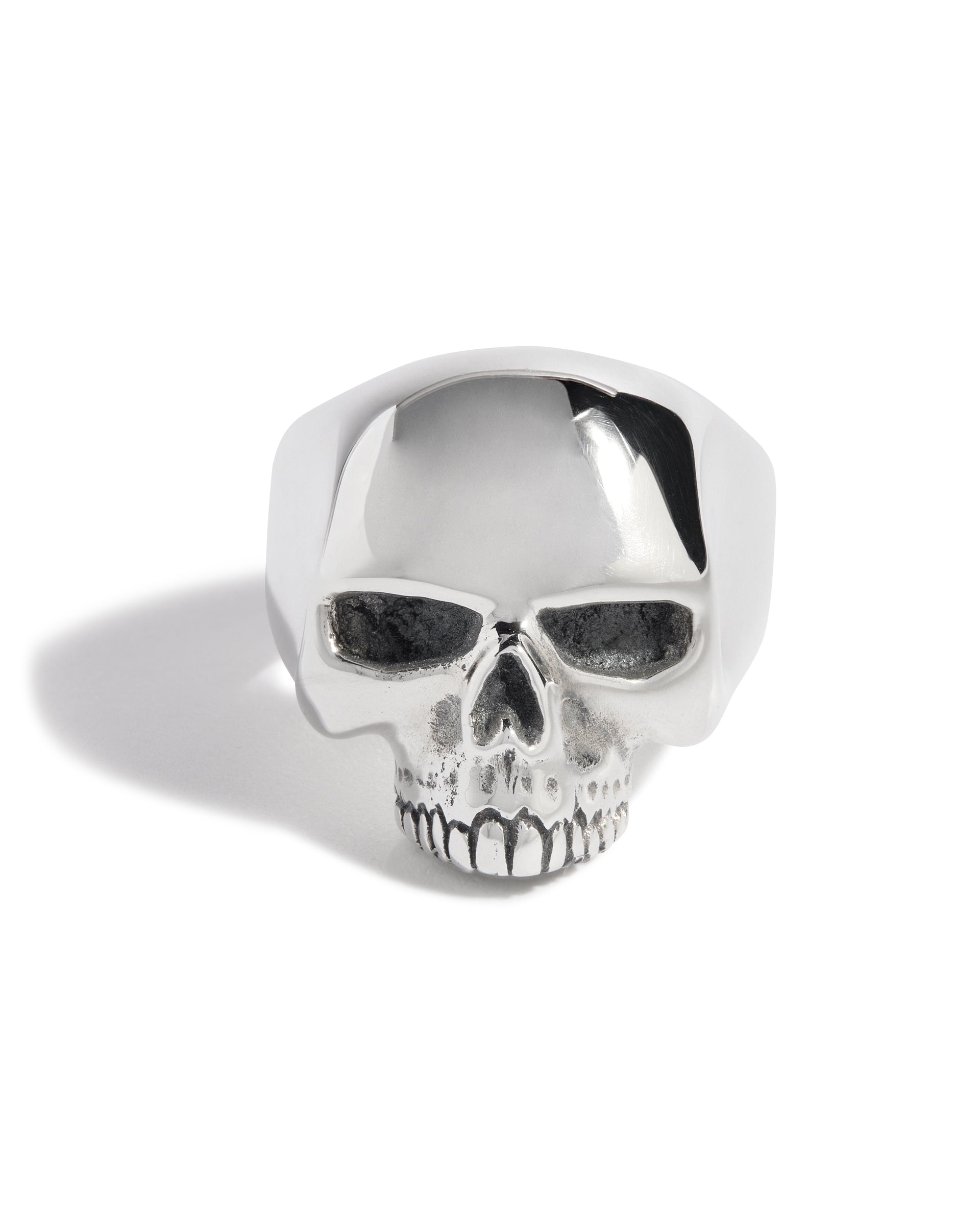 New Skool Skull Ring – The Great Frog London
