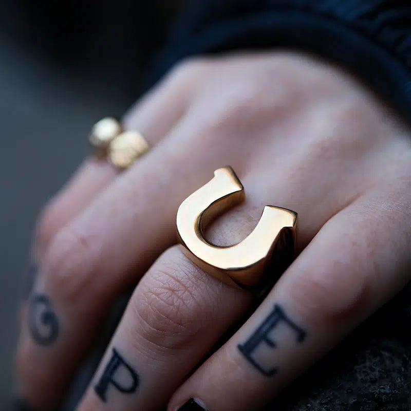 Solid 9ct Gold Plain Horseshoe Ring