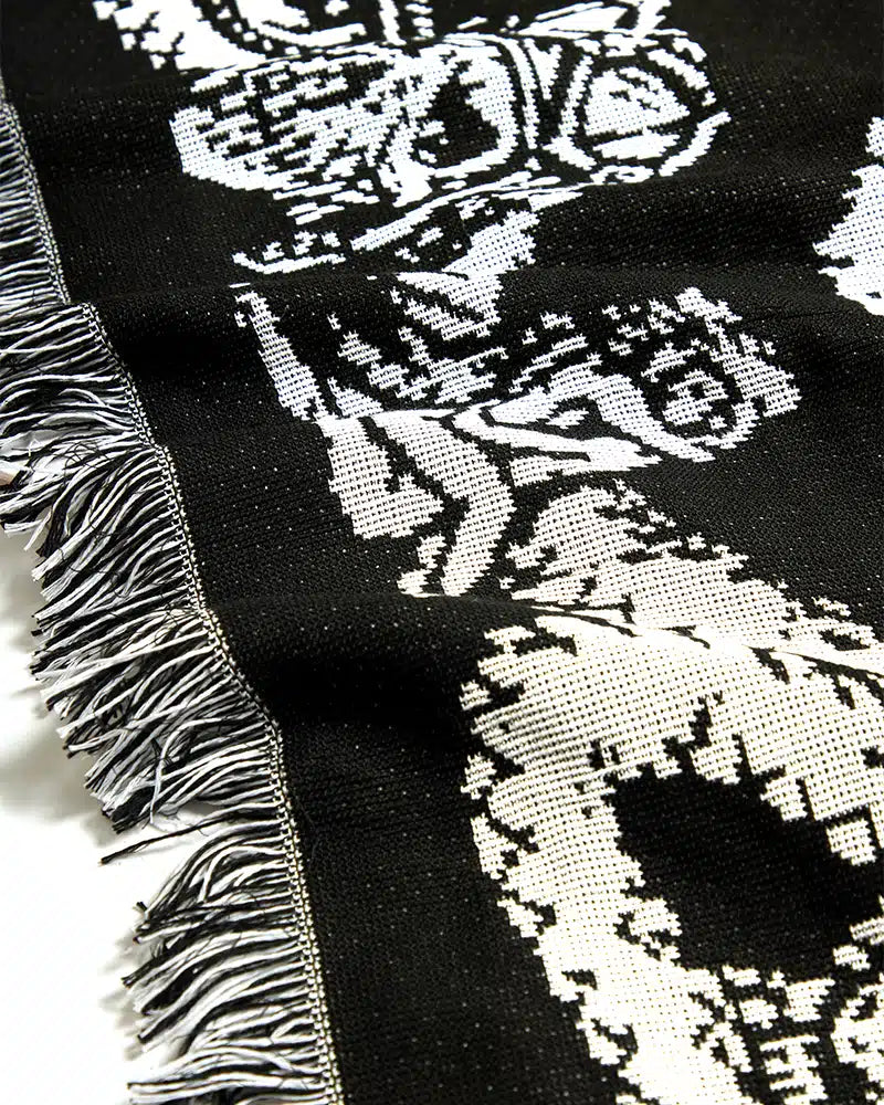 TGF Vintage ‘Frog and Skull’ Blanket