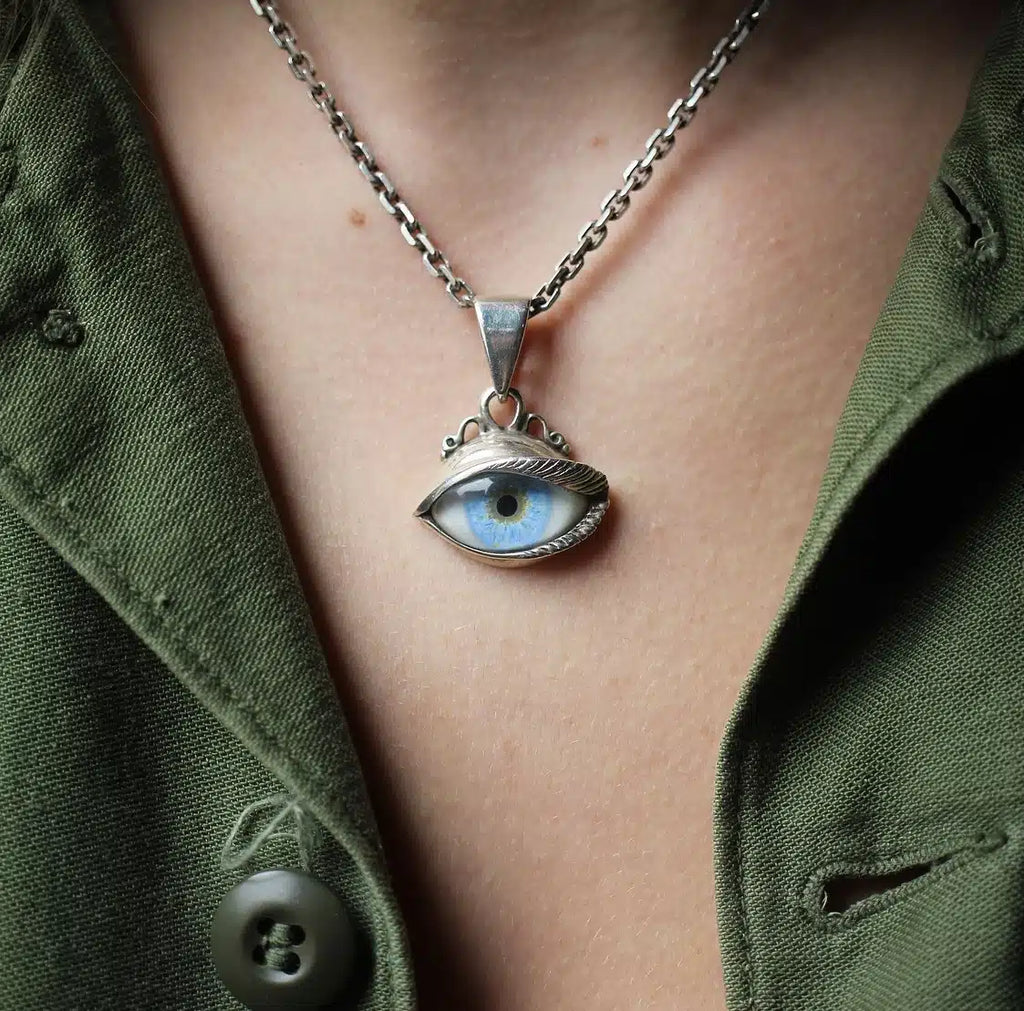 Eye Pendant
