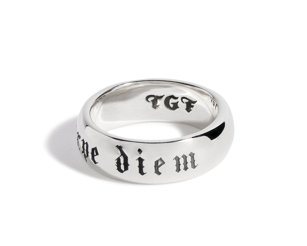 Carpe Diem Ring