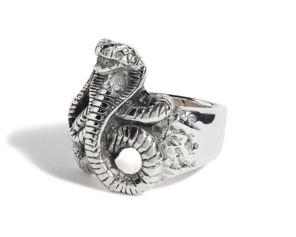 Cobra Ring