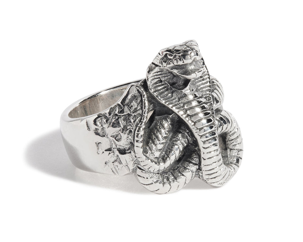 Cobra Ring