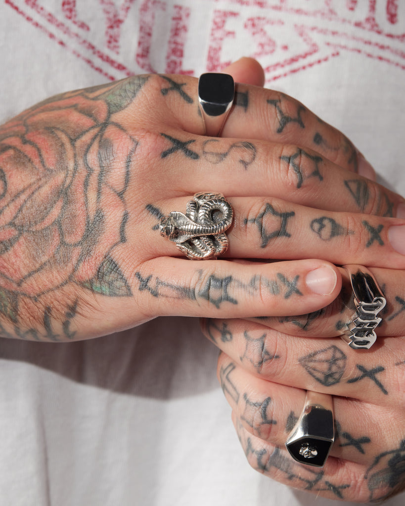 Cobra Ring