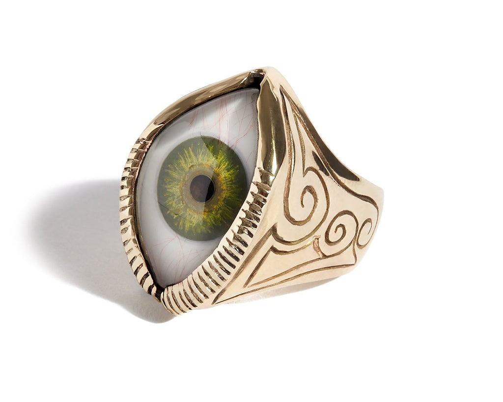 Solid 9ct Gold Engraved Eye Ring