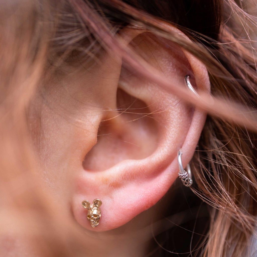 9ct Gold Micro Michael Rodent Stud (not pair)