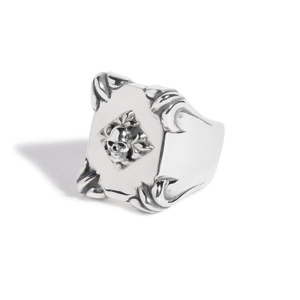 Shield Ring with Silver Fleur De Lis & Skull