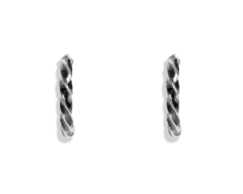 Twisted Silver Skull Hoop (Single)