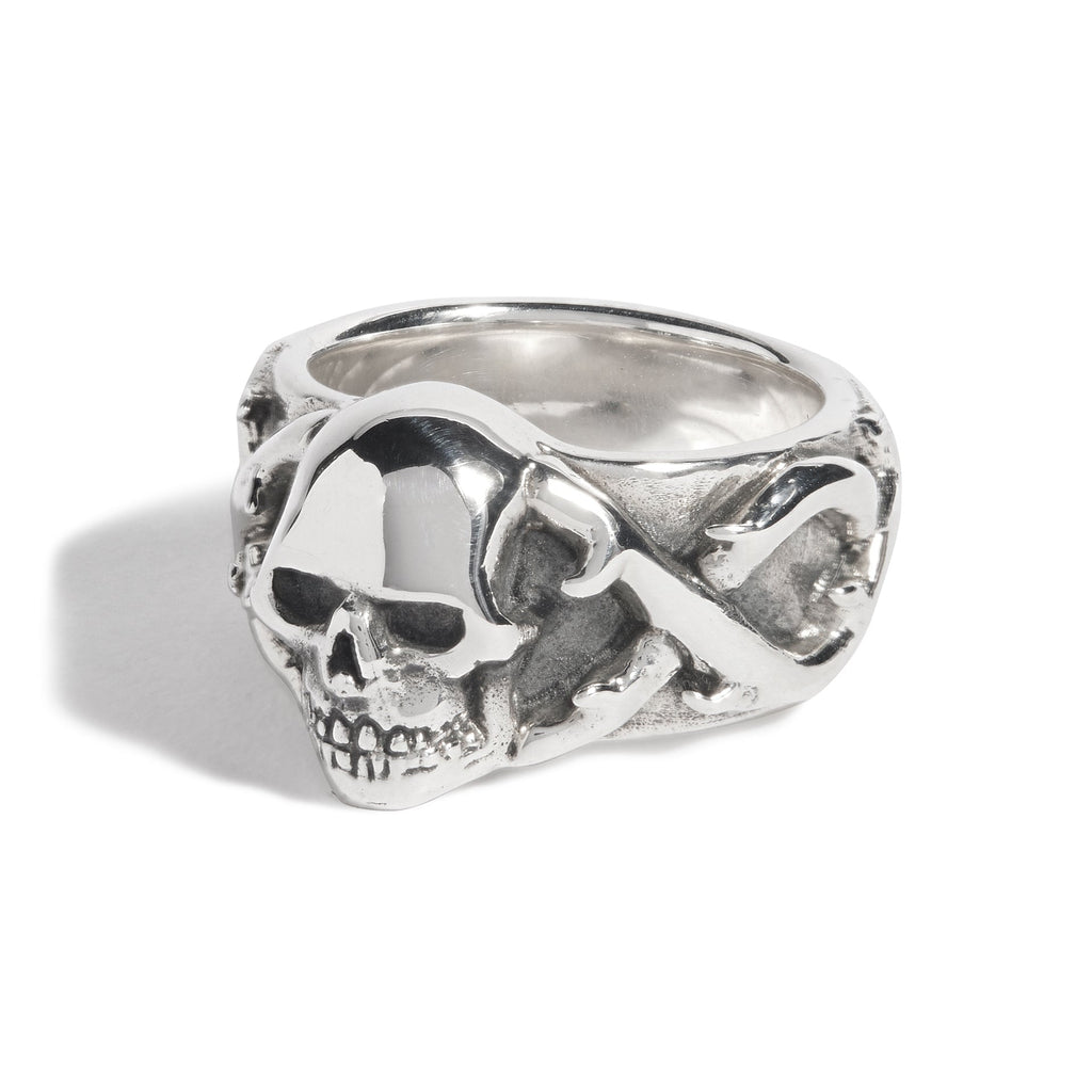 Small Skull and Thorns Ring