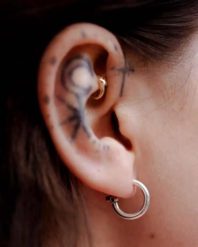 Round Silver Skull Hoop (Single)