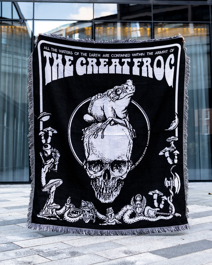 TGF Vintage ‘Frog and Skull’ Blanket
