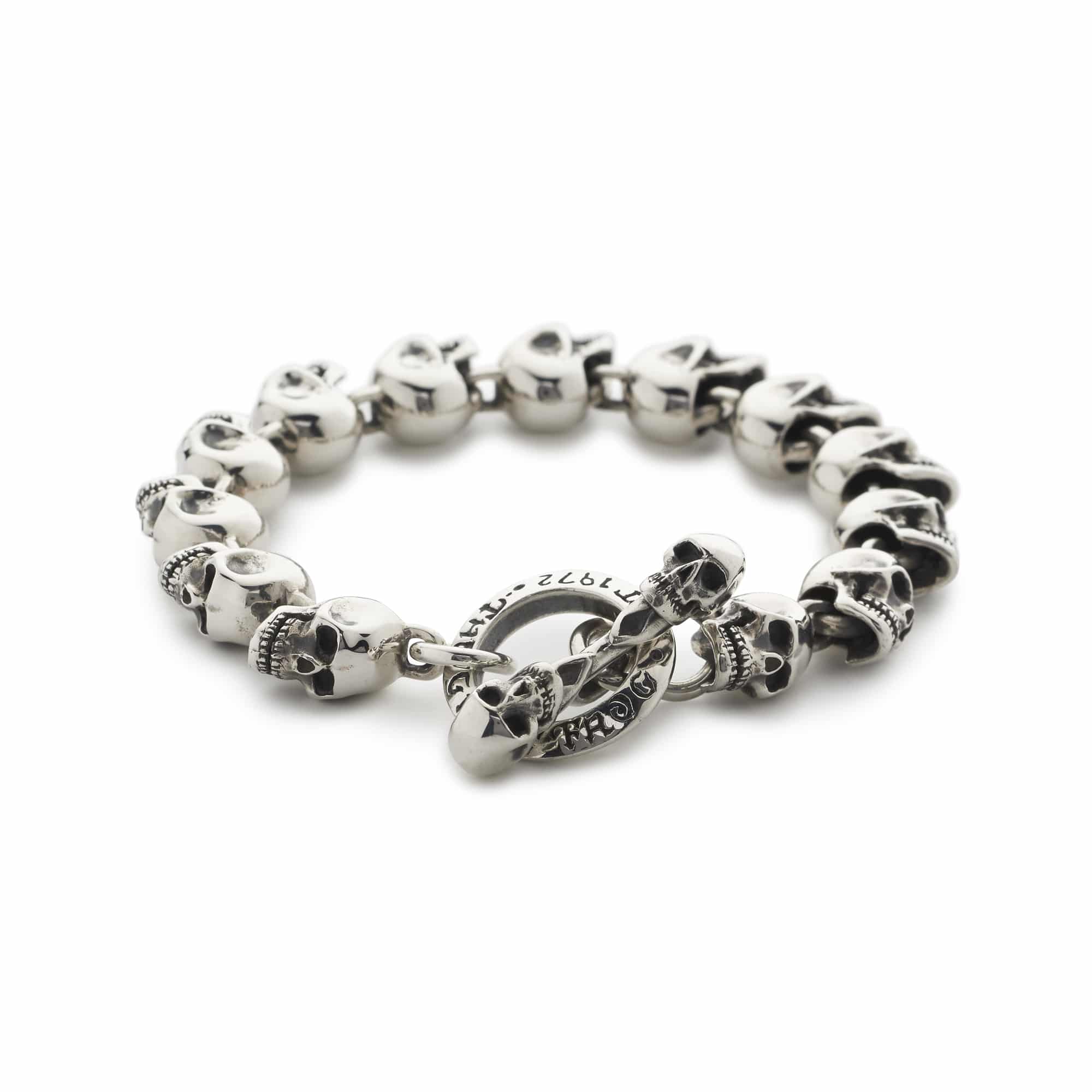 metal skull bracelet